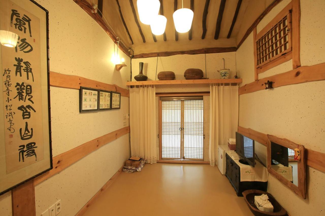 Hanok Madang Jeonju Ngoại thất bức ảnh