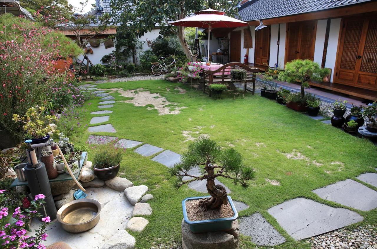 Hanok Madang Jeonju Ngoại thất bức ảnh
