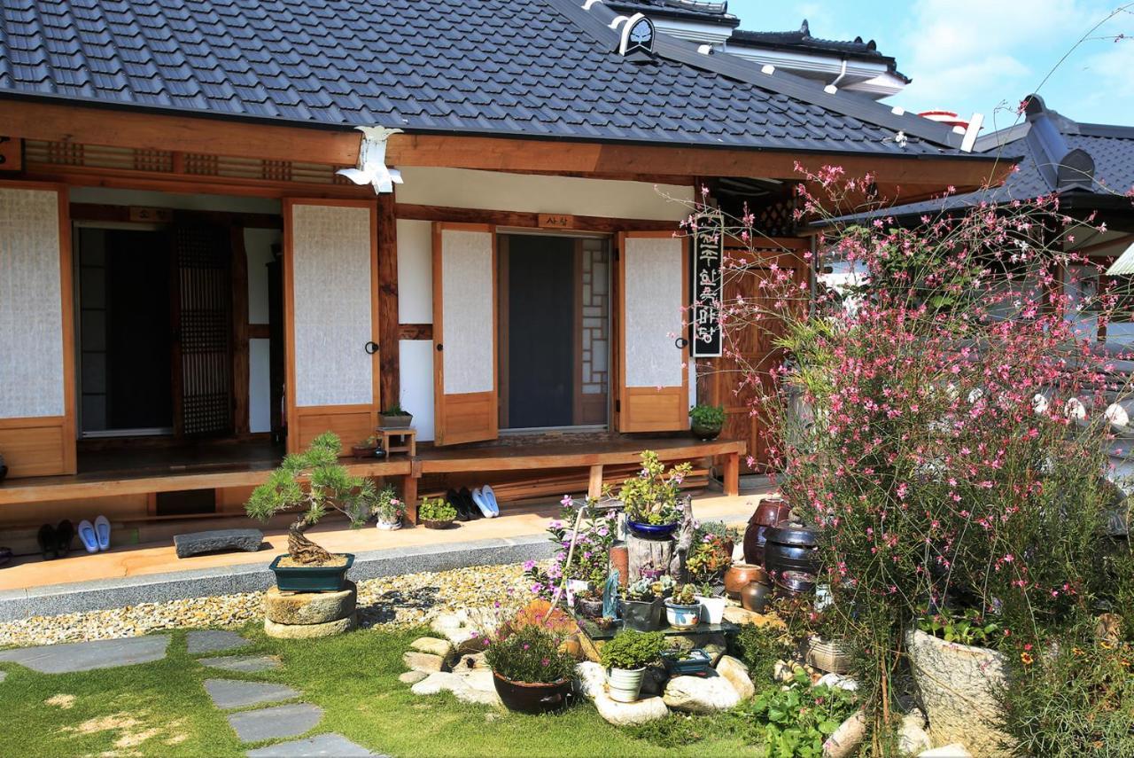 Hanok Madang Jeonju Ngoại thất bức ảnh